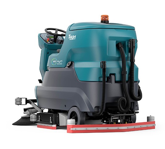 T1581 Aufsitz-Scheuersaugmaschine alt 2